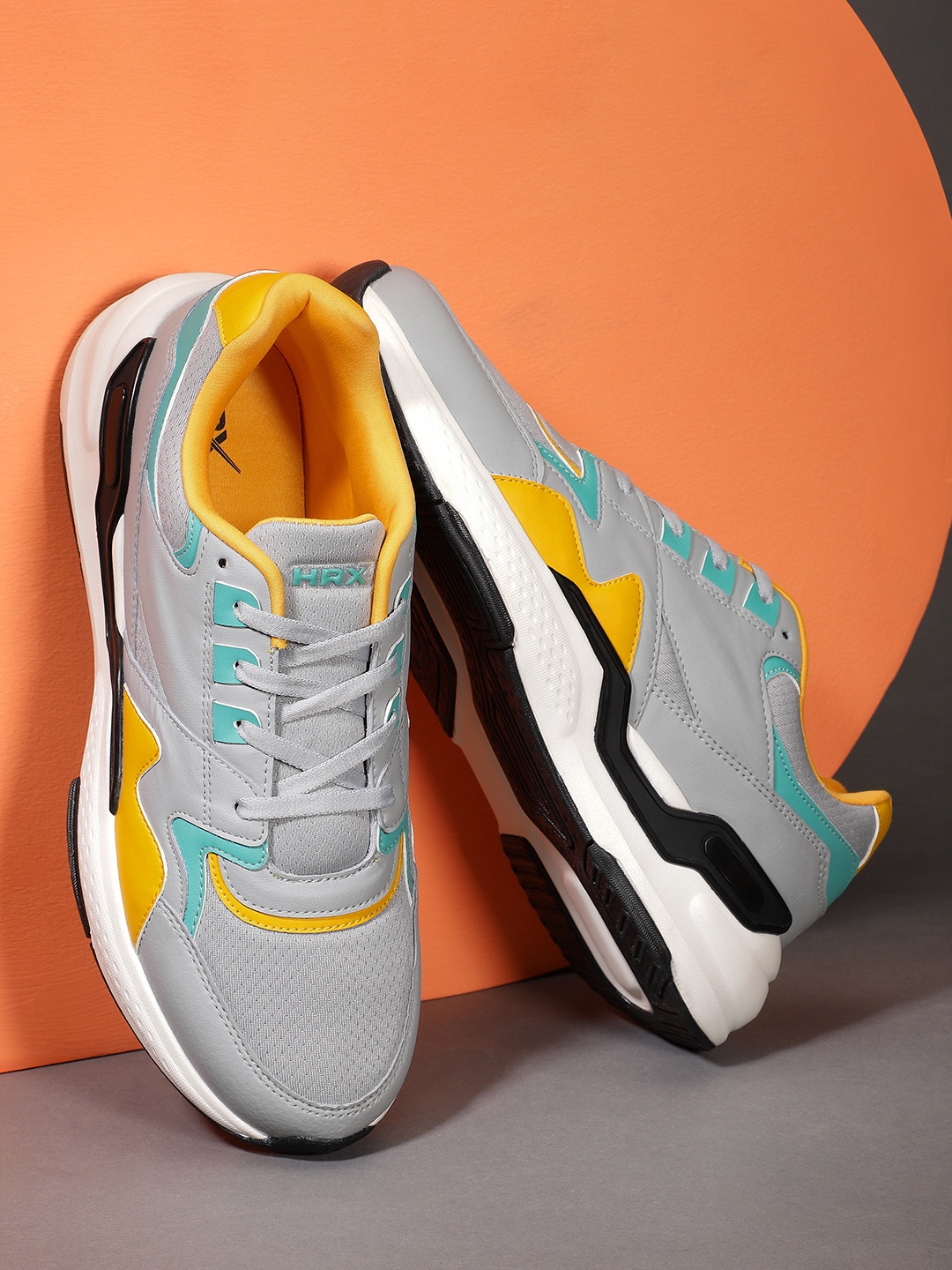 

HRX by Hrithik Roshan Men Woven Design Sneakers, Grey
