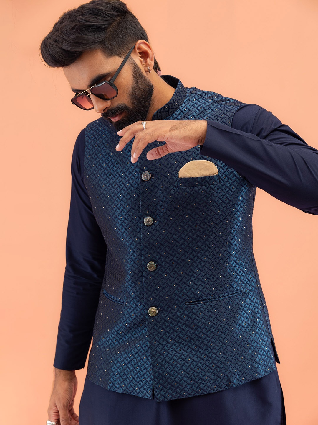 

Kisah Men Embellished Woven Design Nehru Jacket, Navy blue