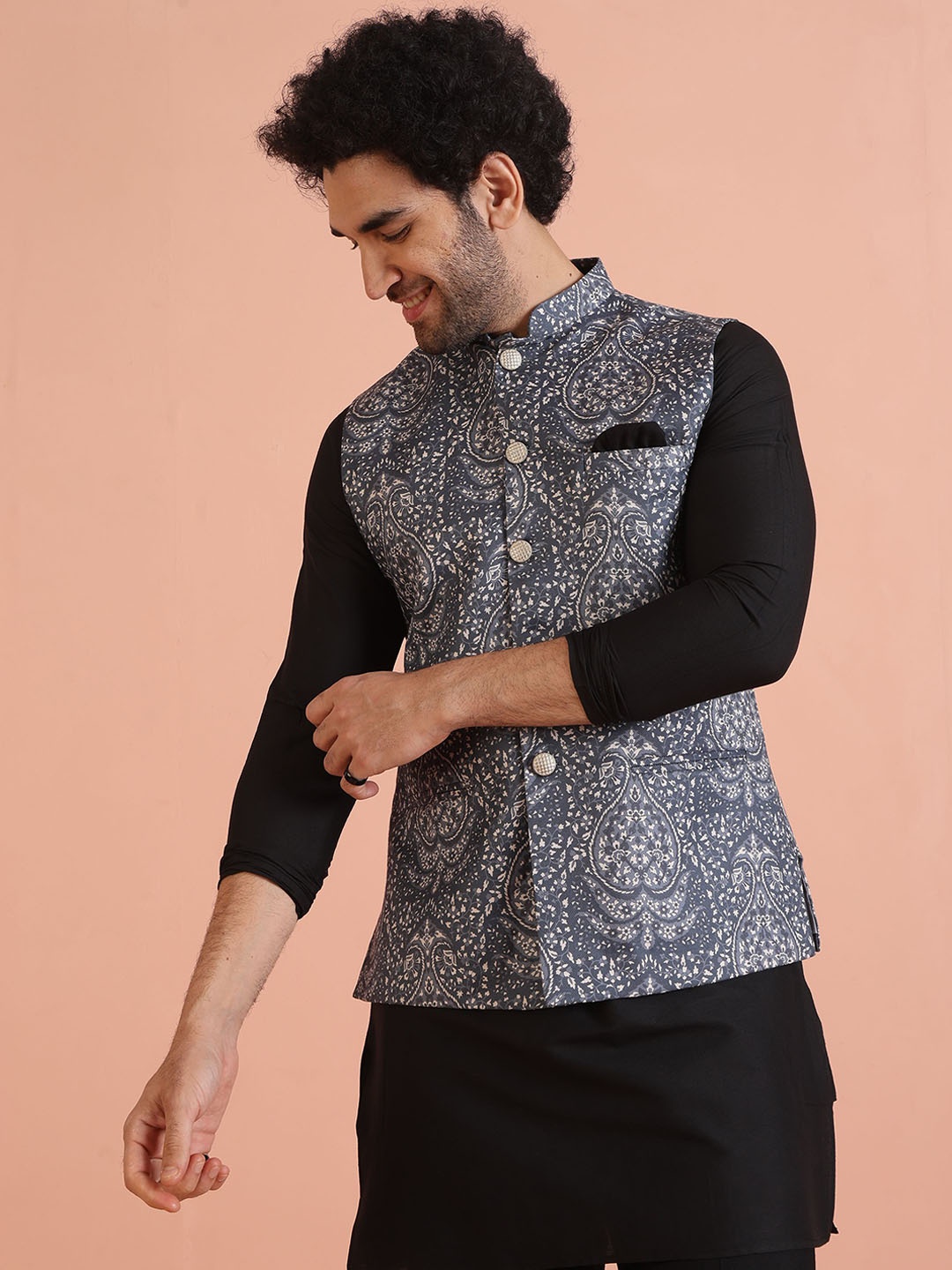 

KISAH Men Mandarin Collar Printed Woven Nehru Jacket, Grey