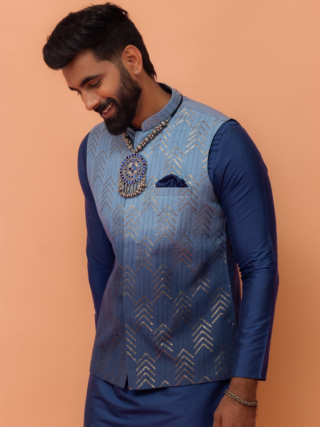 

Kisah Men Embroidered Mandarin Collar Nehru Jacket, Blue