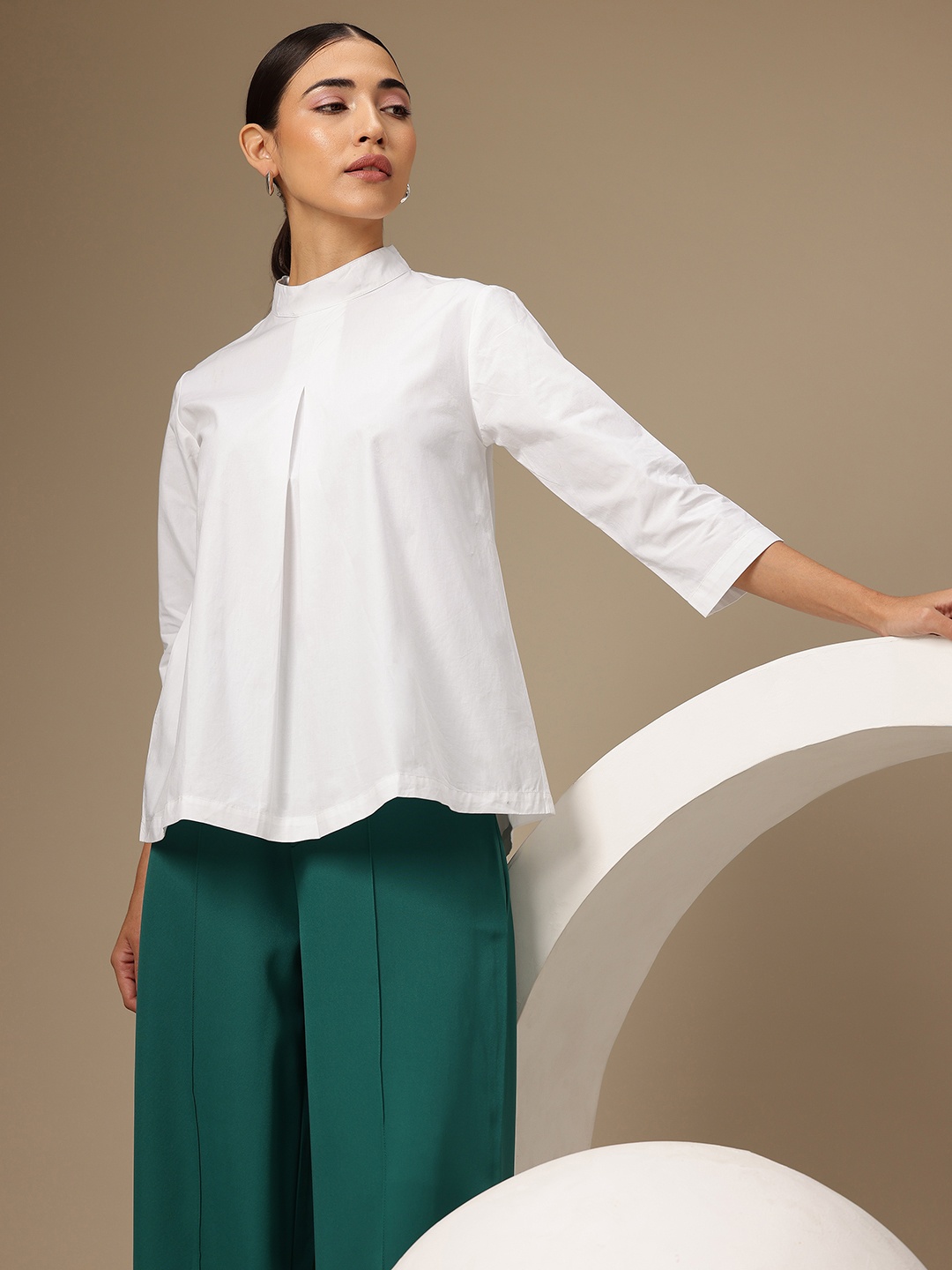 

Chemistry Mandarin Collar Pure Cotton Top, White