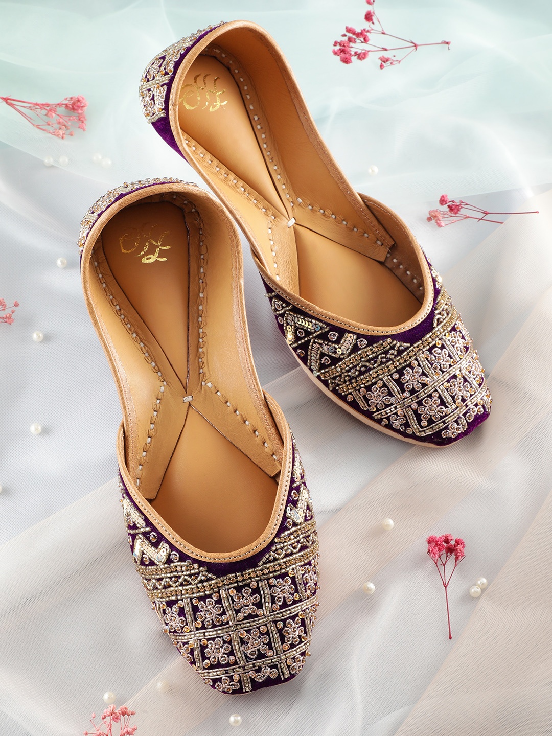 

House of Pataudi Leather Embellished Ethnic Mojaris, Purple