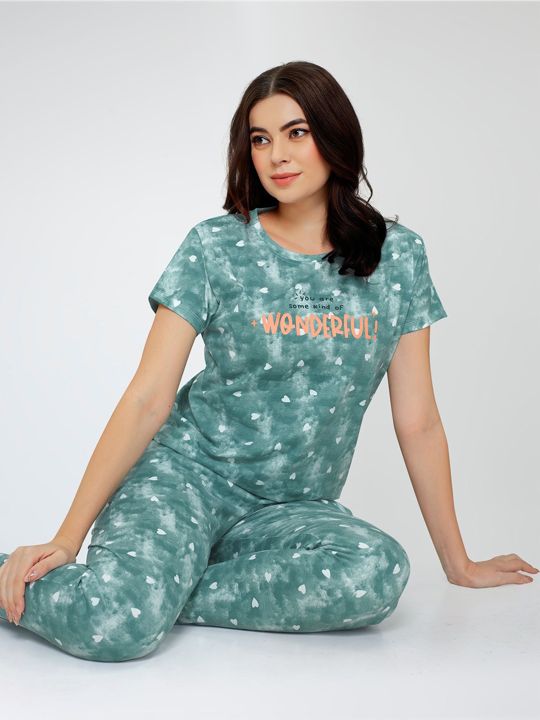 

beebelle Women Tie and Dye Printed Round Neck Night suit, Green