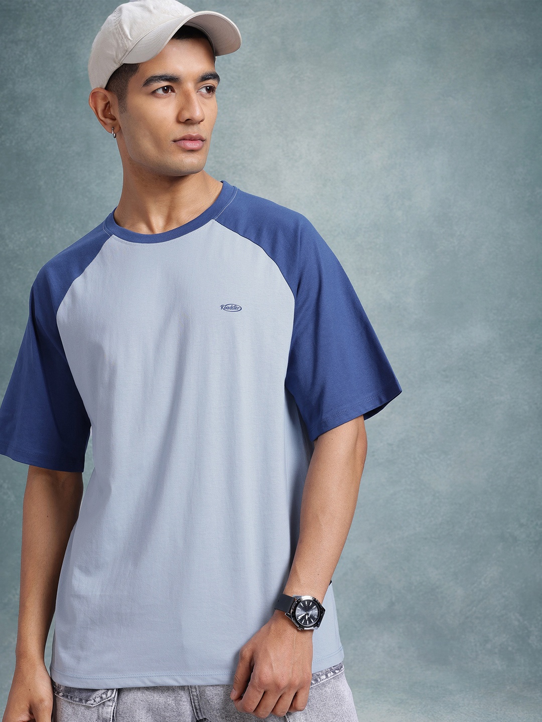 

The Roadster Life Co. Colourblocked Raglan Sleeves Pure Cotton Relaxed Fit T-shirt, Blue