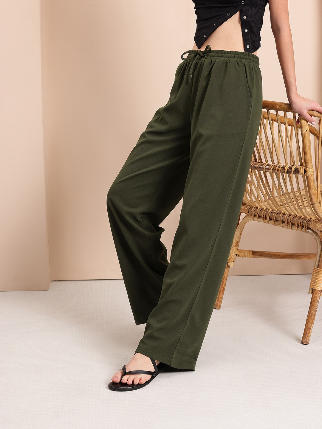 

Mast & Harbour Women Mid-Rise Relaxed Fit Trousers, Olive