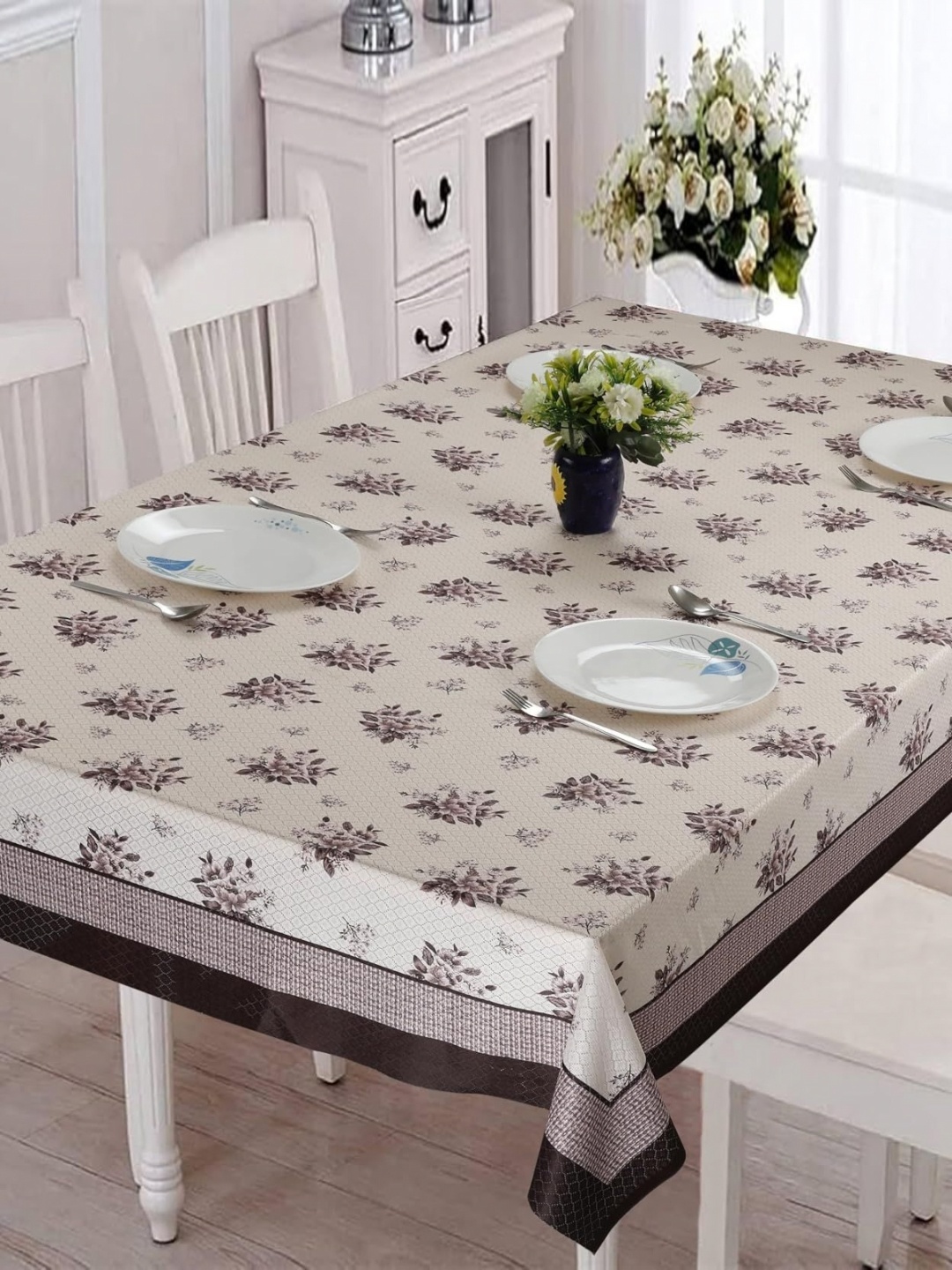 

Homerz Cream-Coloured Floral Anti-Slip Cotton 6-Seater Table Cover