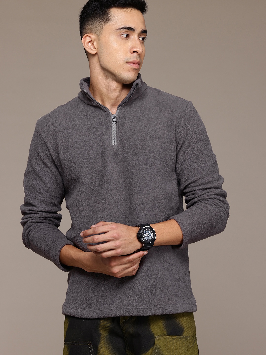 

The Roadster Lifestyle Co. Men Sweatshirt, Grey