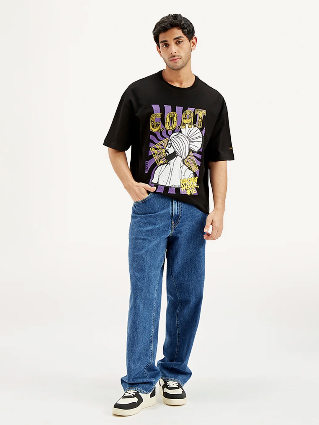 

Levis Men Relaxed Fit Light Fade Mid-Rise Jeans, Blue