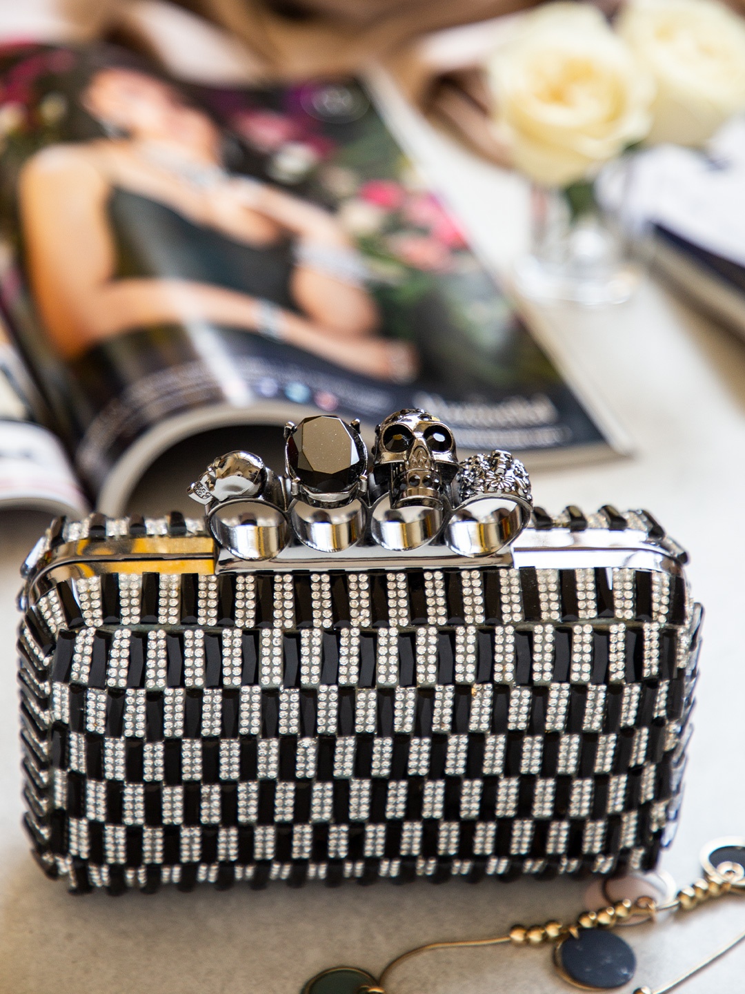 

AlorBags Trs jolie Embellished Box Clutch, Black