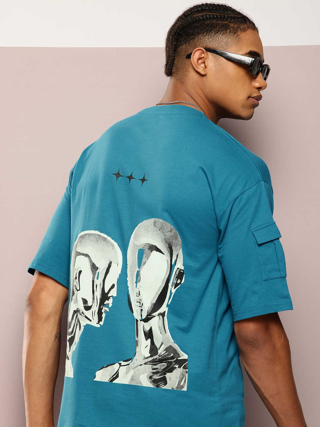 

Kook N Keech Men Printed Drop-Shoulder Sleeves Oversized T-shirt, Blue