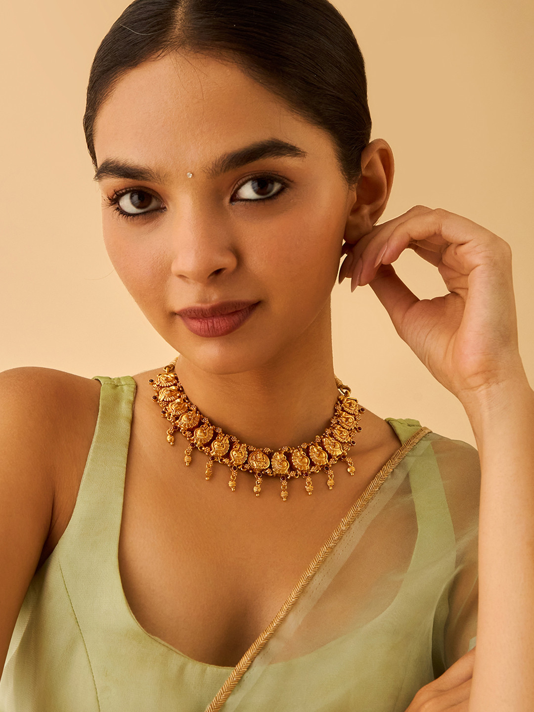 

Kushal's Fashion Jewellery 92.5 Pure Silver Gold-Plated Stone Studded Temple Necklace