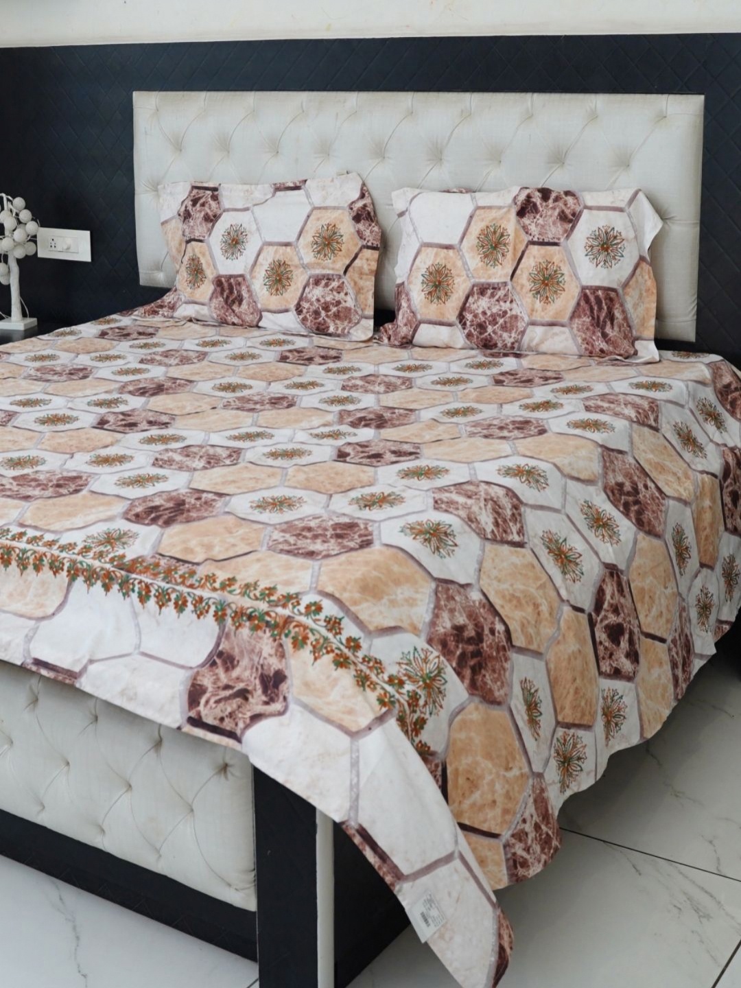 

AlBasir White & Beige Ethnic Motifs Kashmiri Cotton Aari Work Bedcover & Pillow Covers