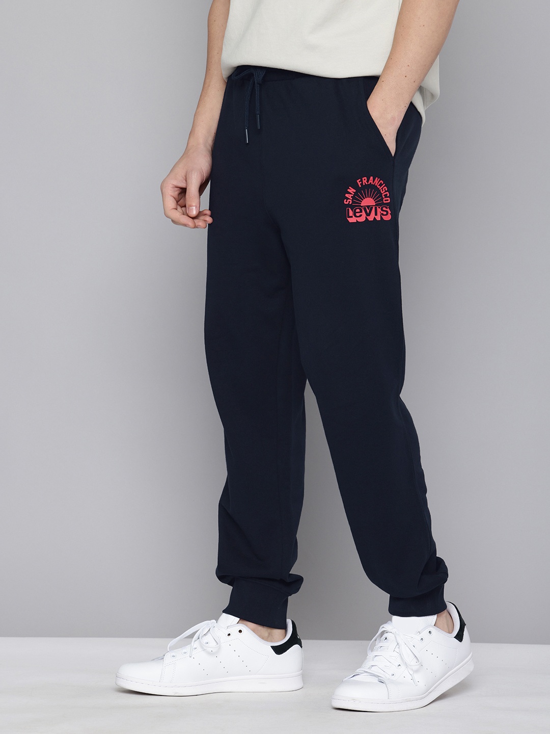 

Levis Men Pure Cotton Joggers, Navy blue