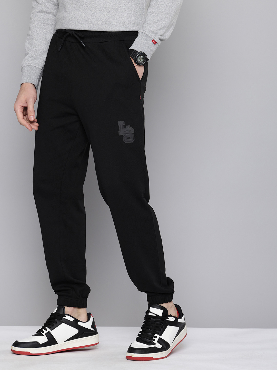 

Levis Men Pure Cotton Casual Joggers, Black
