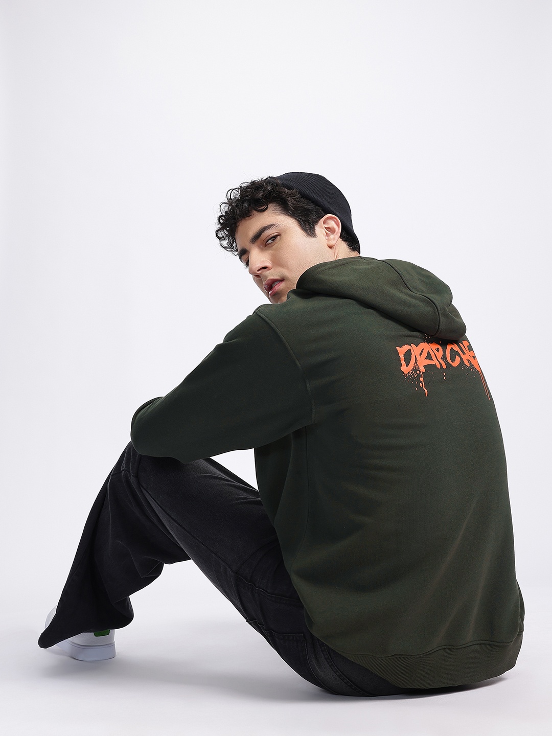 

glitchez Men Printed Hooded Sweatshirt, Olive