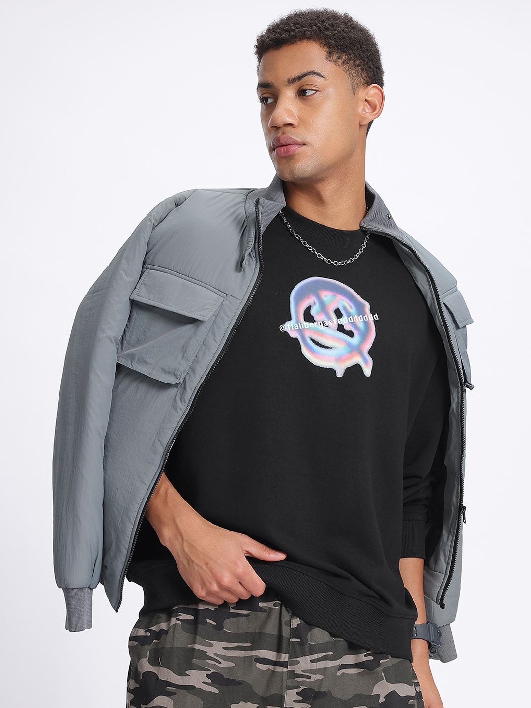

glitchez Poppy Graphics Drop-Shoulder Sleeves Oversized Fleece Sweatshirt, Black