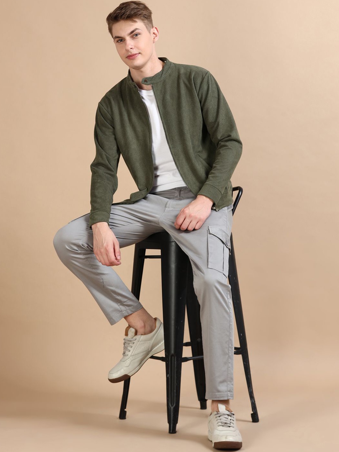

Bushirt Men Mandarin Collar Solid Casual Bomber Jacket, Green