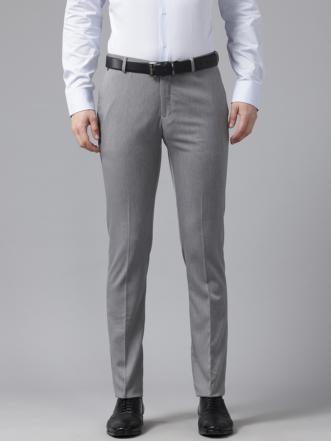 

Blackberrys Men B-91 Low-Rise Lean Fit Formal Chinos, Grey