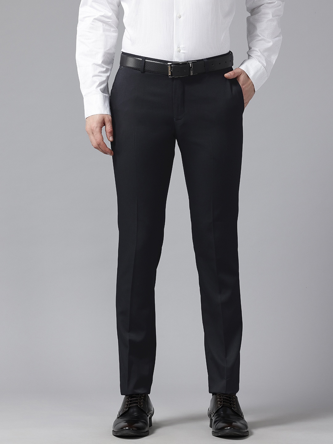 

Blackberrys Men B-91 Low-Rise Lean Fit Formal Chinos, Navy blue