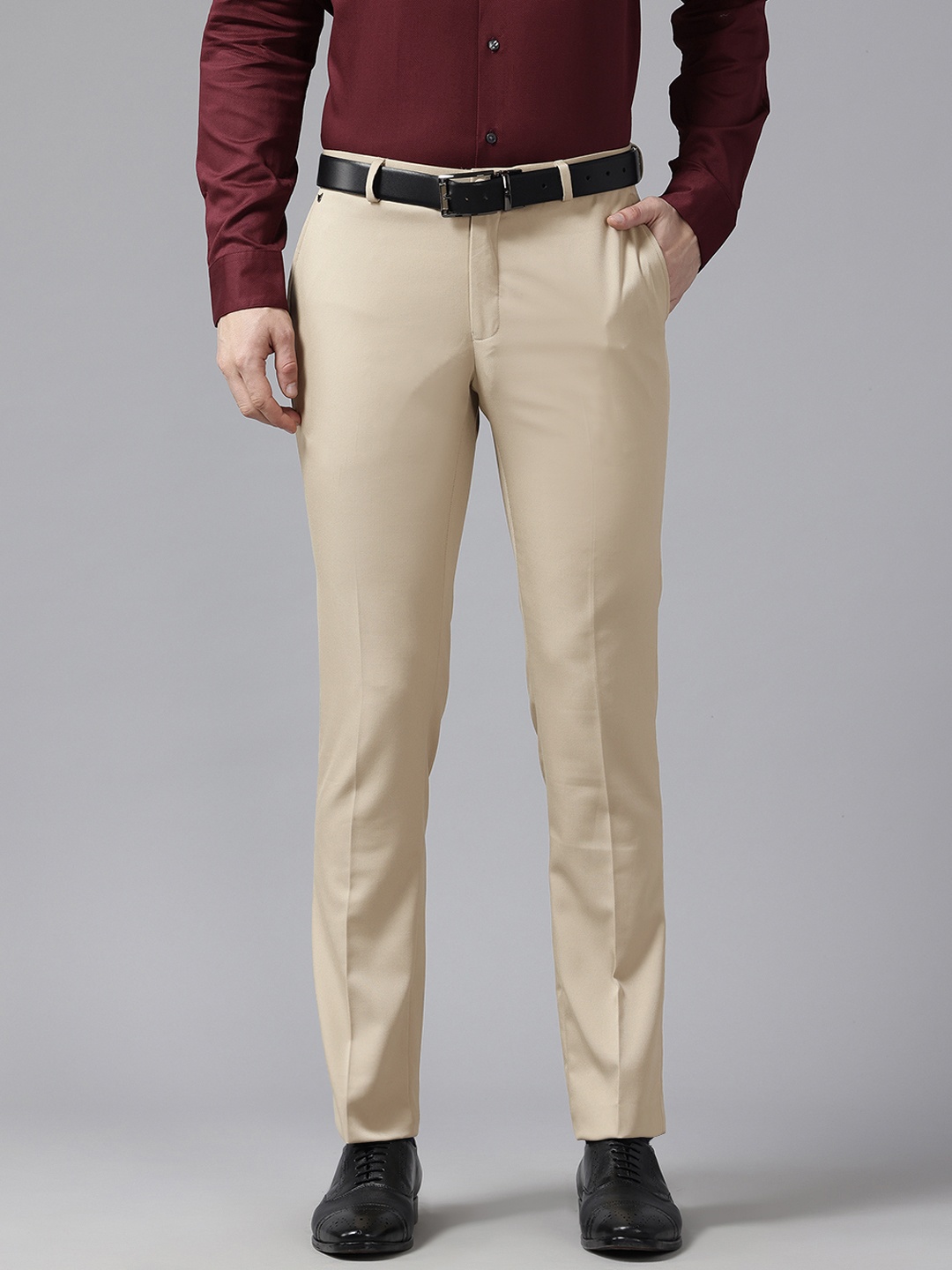 

Blackberrys Men B-91 Low-Rise Lean Fit Formal Chinos, Beige