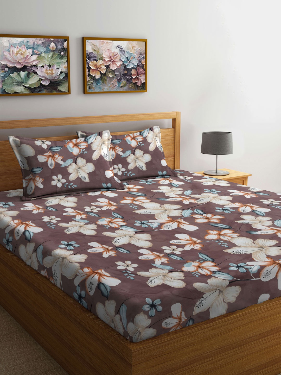 

FABINALIV Brown & White Floral Printed 300 TC King Bedsheet Set 2.50 m X 2.25 m