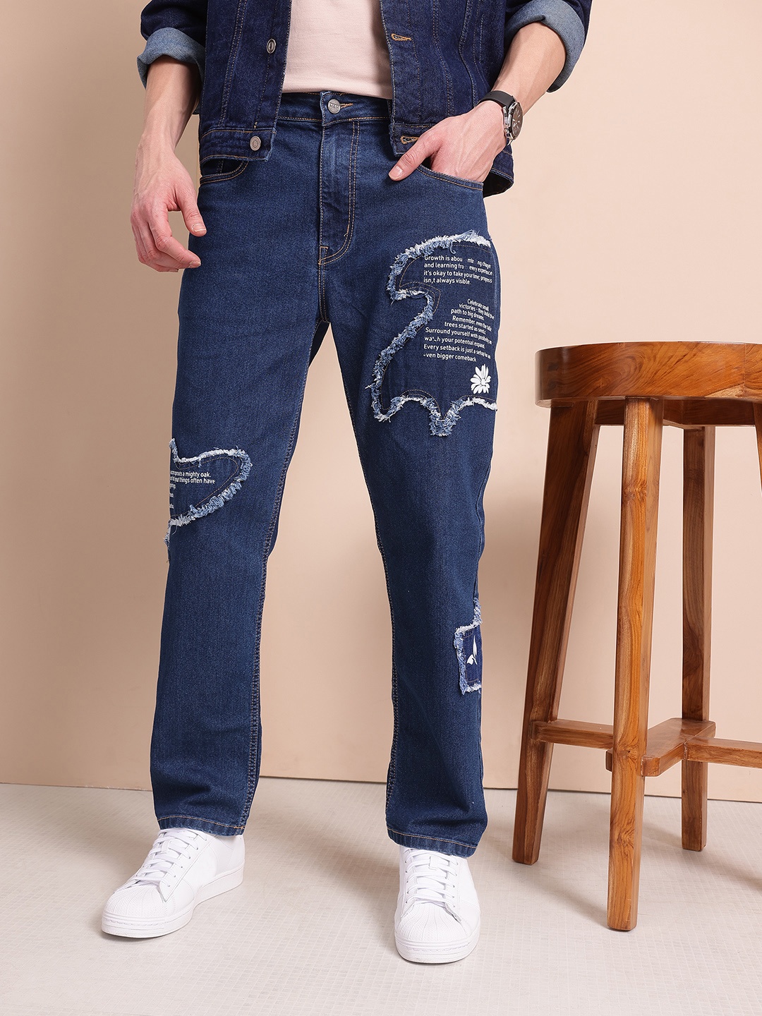 

Mast & Harbour Men Printed Patch Stretchable Regular Fit Jeans, Navy blue