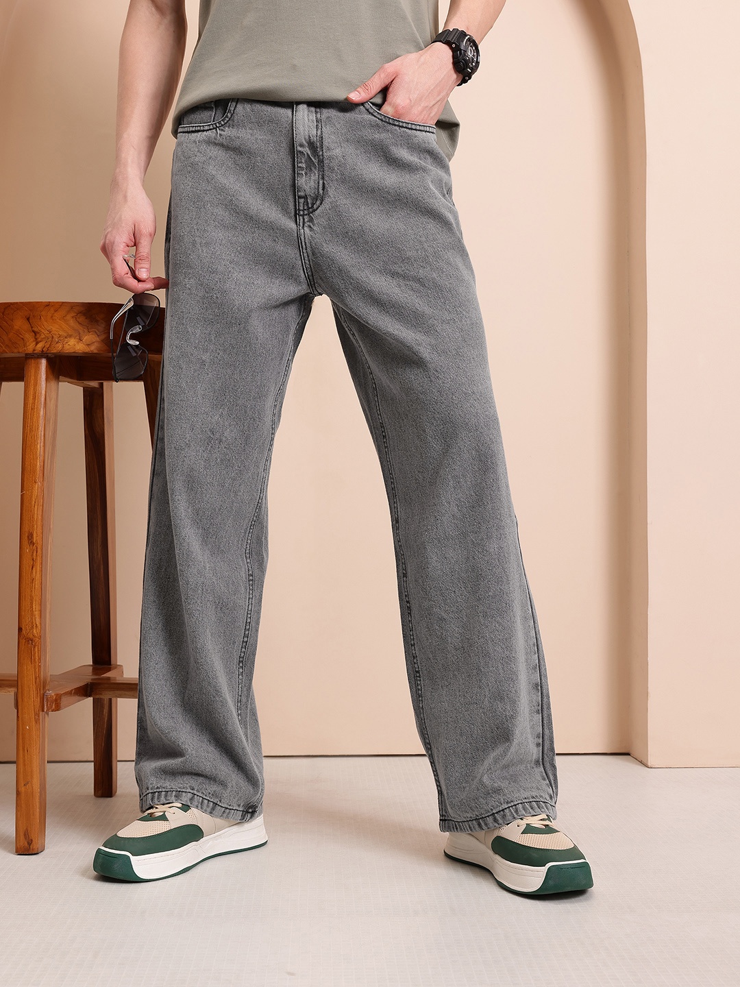 

Mast & Harbour Men Wide Leg Pure Cotton Jeans, Grey