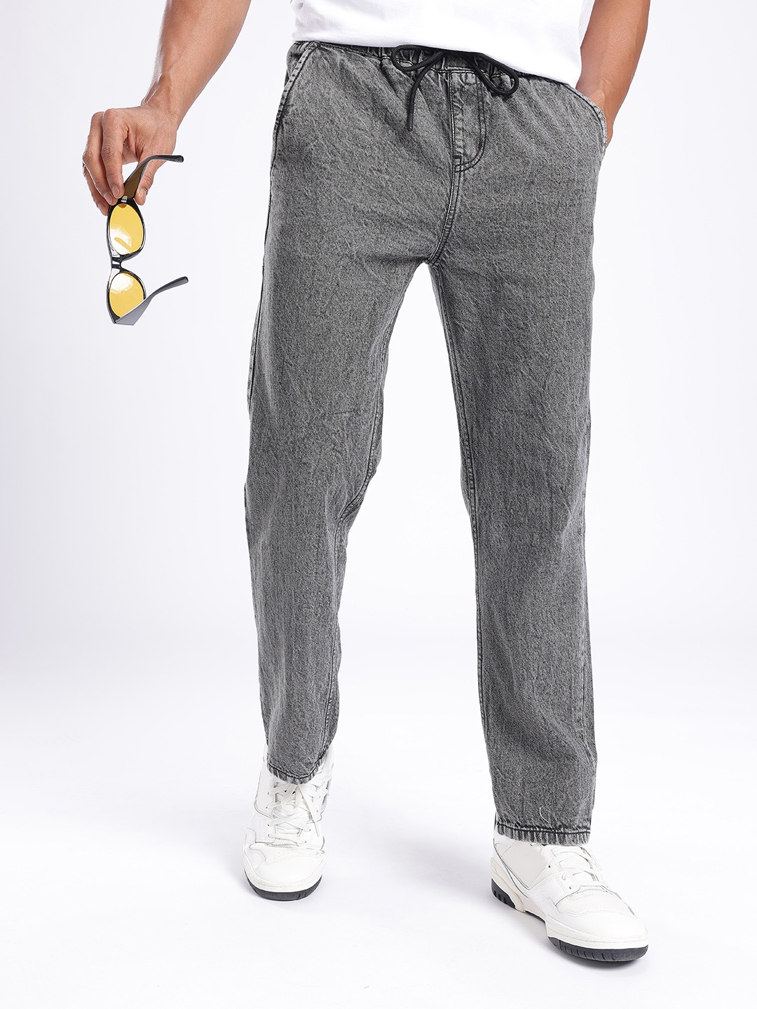 

glitchez Men Leisure Cool Pyjama Fit Heavy Fade Jeans, Grey