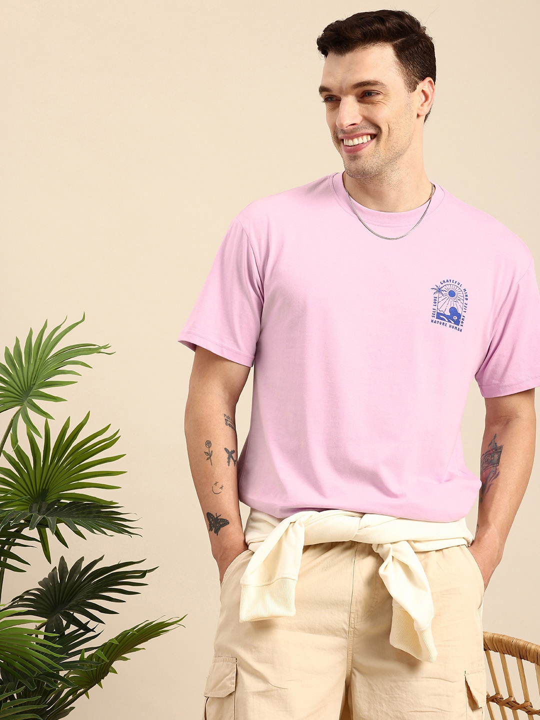 

Mast & Harbour Men Printed Pure Cotton Bio Finish T-shirt, Lavender