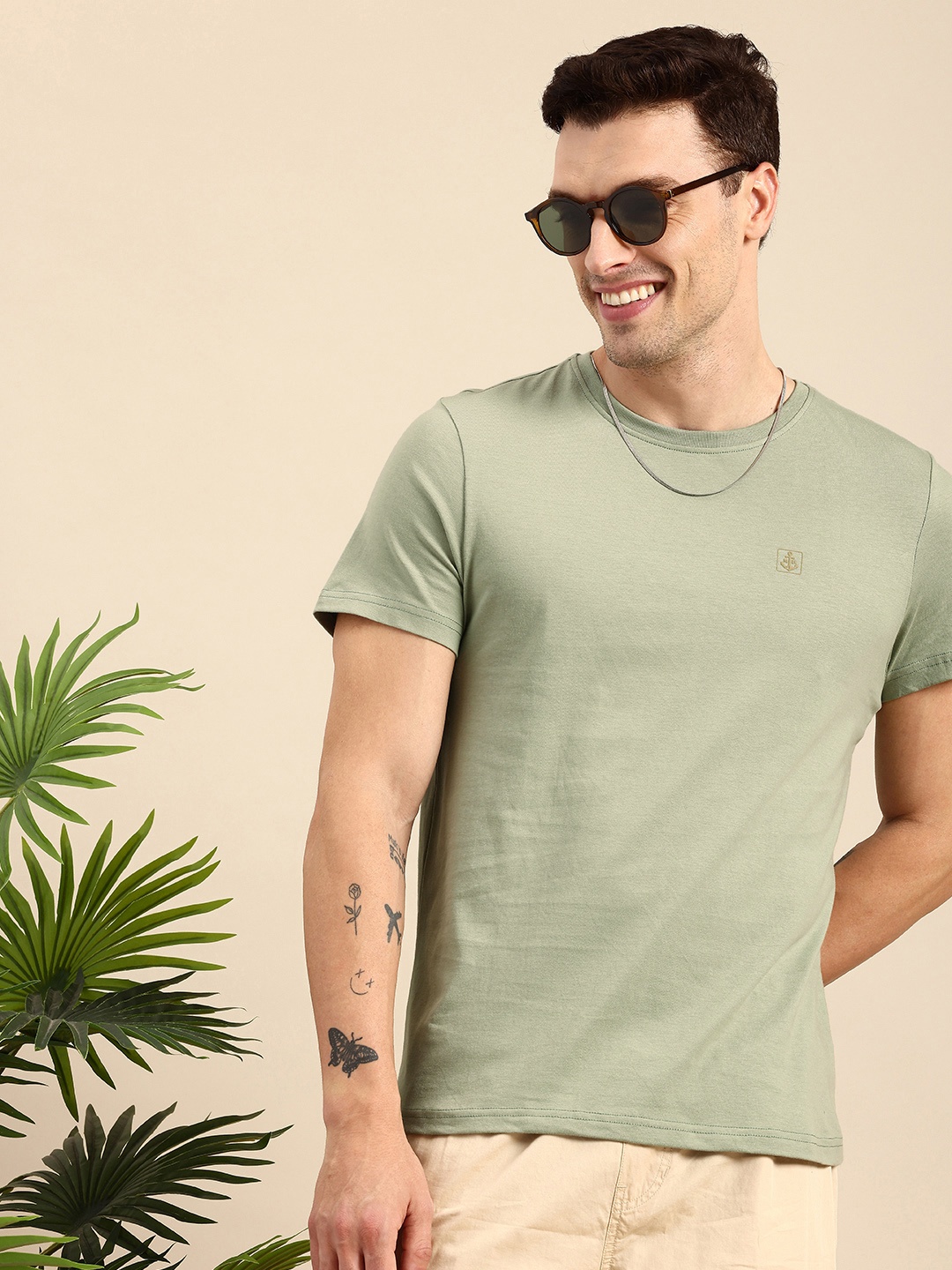 

Mast & Harbour Men Pure Cotton Bio Finish T-shirt, Olive