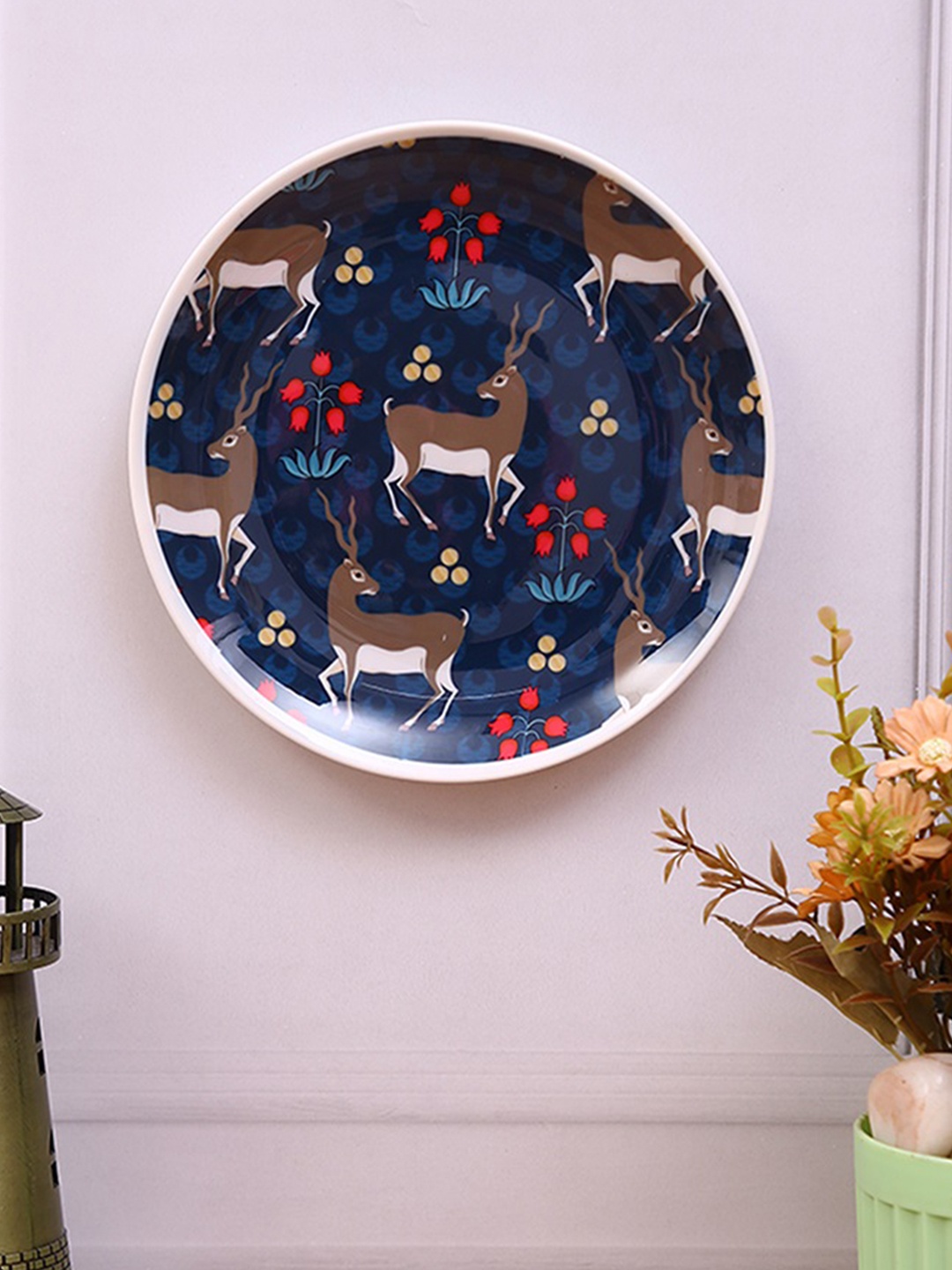 

PENTADECO Navy Blue & Brown Floral Printed Ceramic Wall Decor