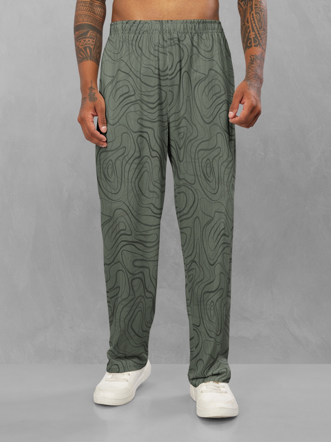 

BULLMER Men Printed Mid Rise Track Pant, Olive