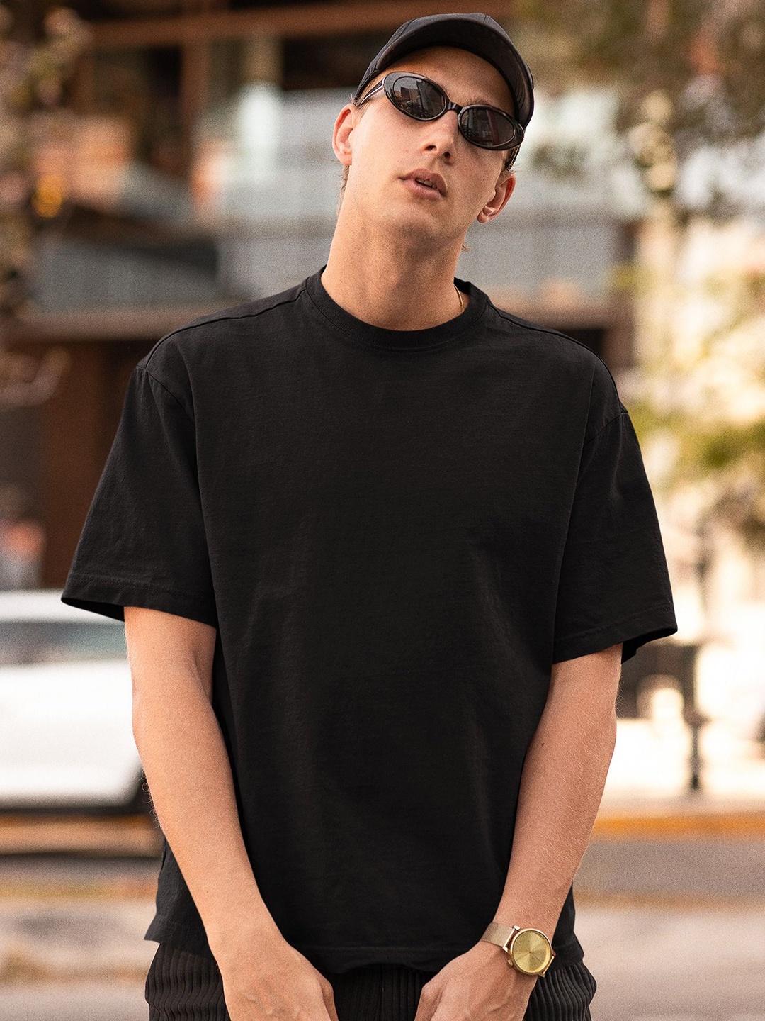 

Elibolz Men Bio Finish Solid Round Neck Cotton Oversized T-shirt, Black