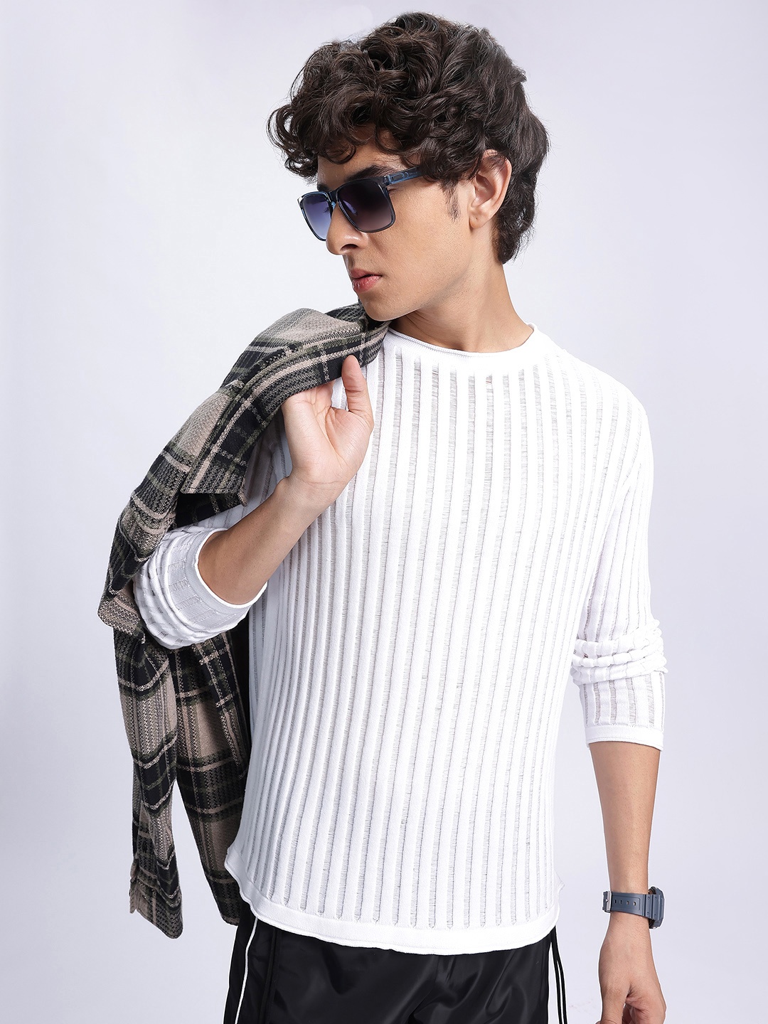 

glitchez Ripped Rebel Self-Striped Pullover, White