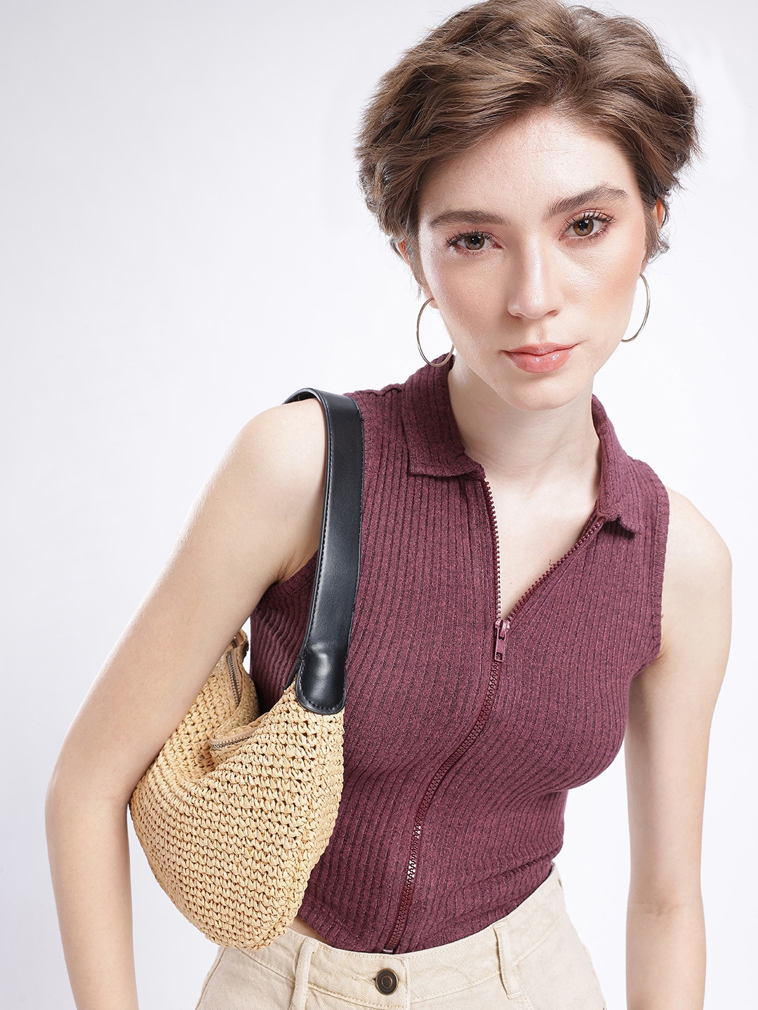 

glitchez Edgy Elegance Ribbed Fitted Crop Top, Maroon