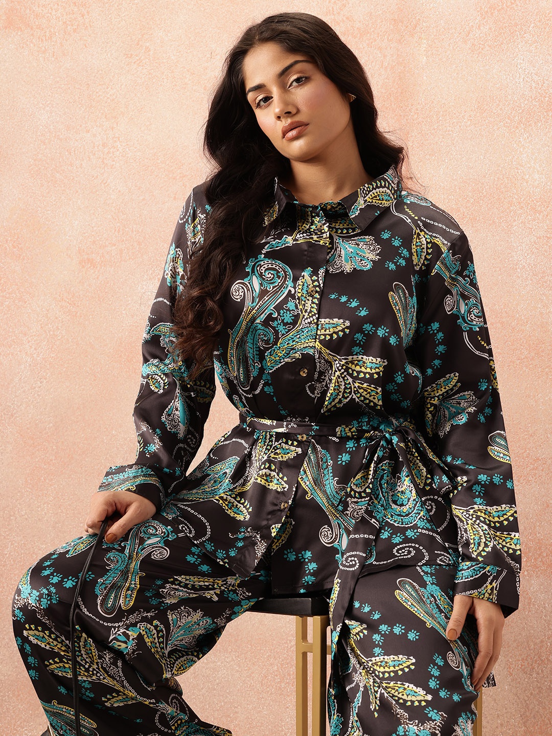 

all about you Plus Size Floral Print Co-Ords With a Tie-ups Belt, Black