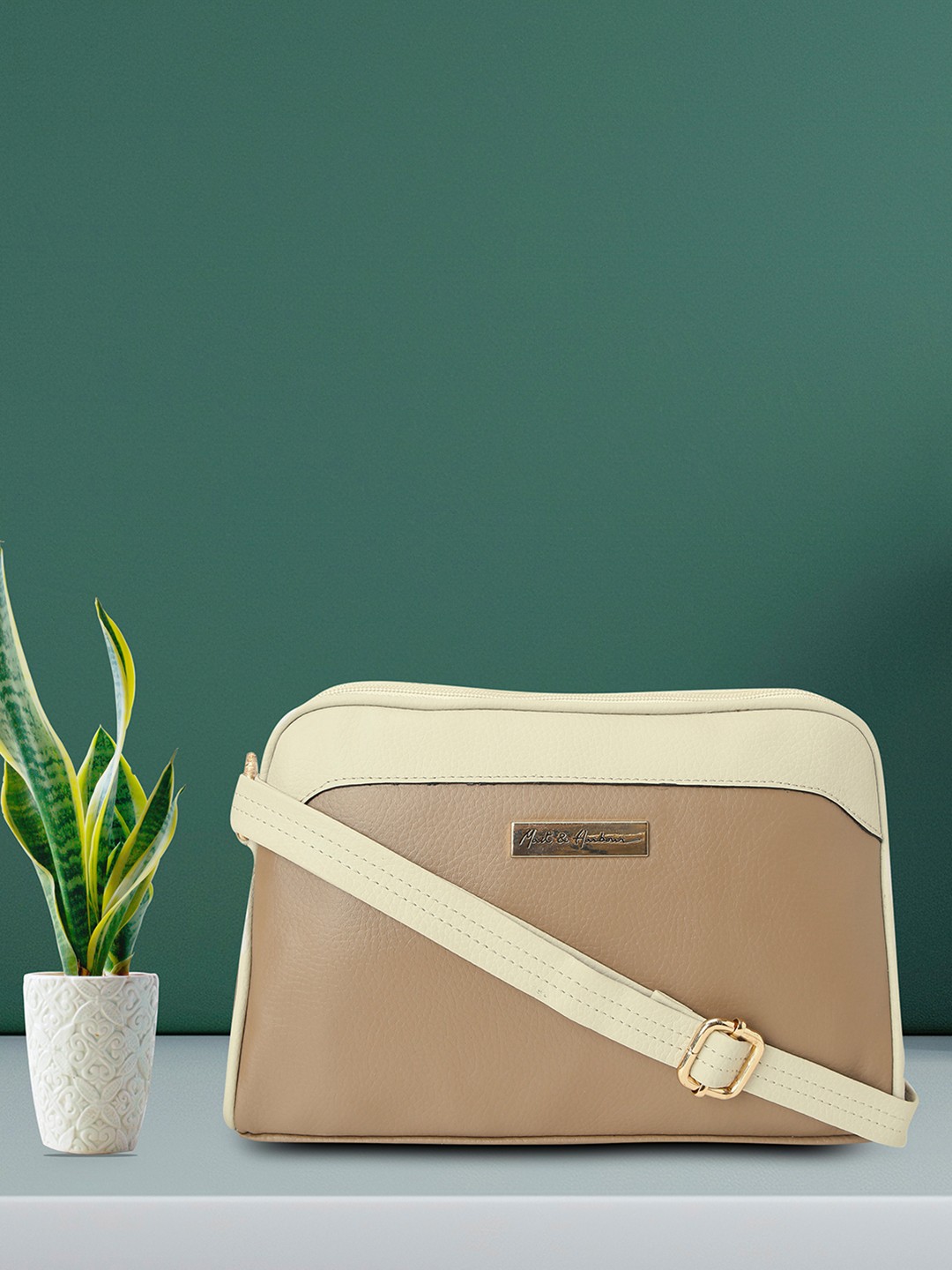

Mast & Harbour Colourblocked Sling Bag, Brown