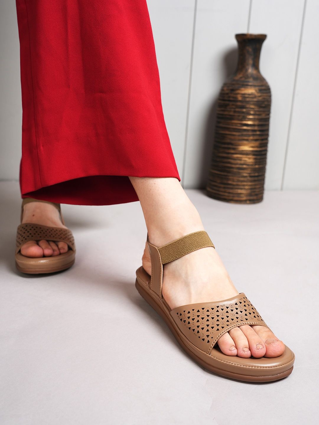 

Mast & Harbour Women Textured Open Toe Flats with Laser Cuts, Brown