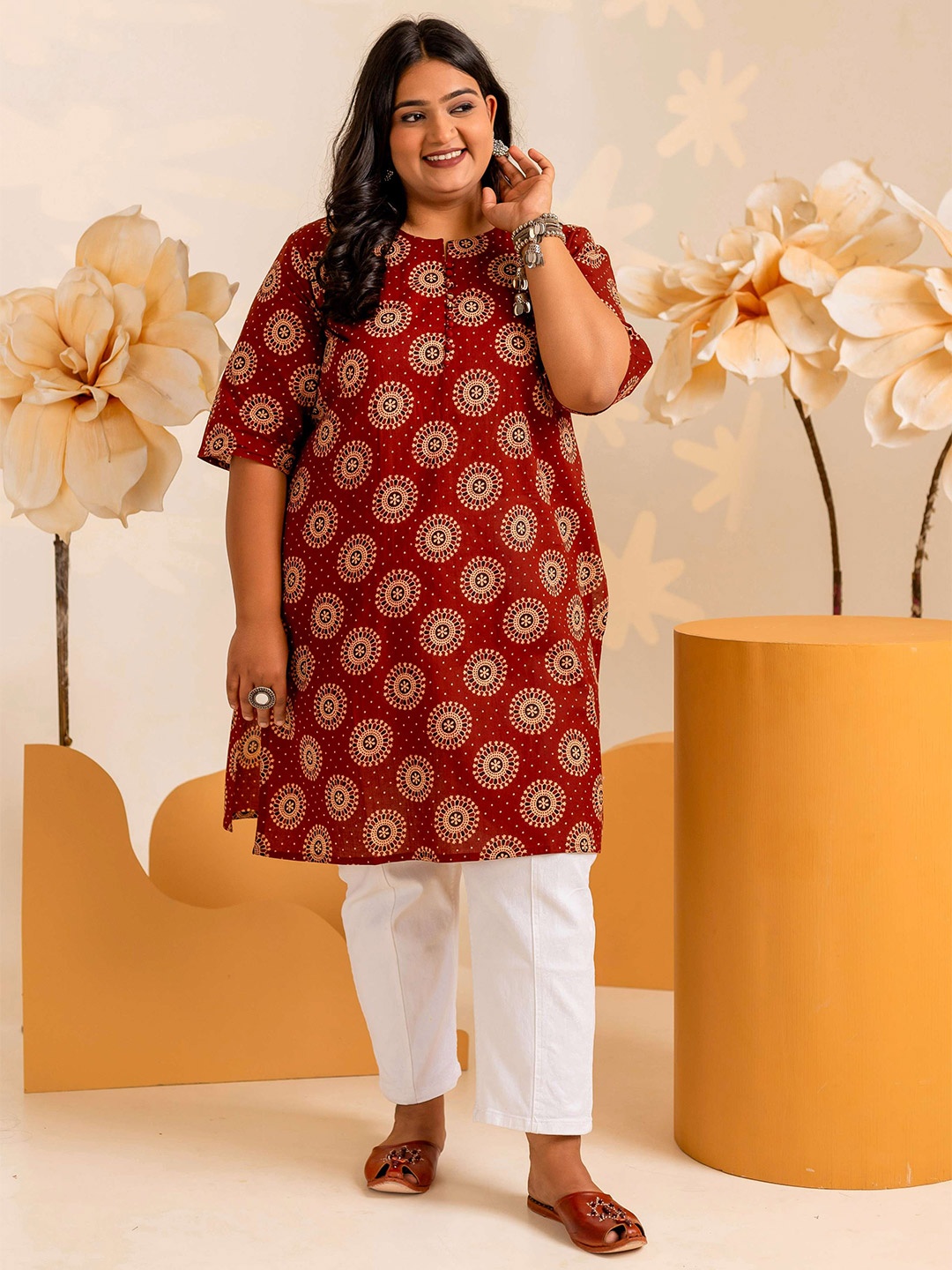 

LALI JAIPUR Plus Size Floral Printed Cotton Straight Kurta, Maroon