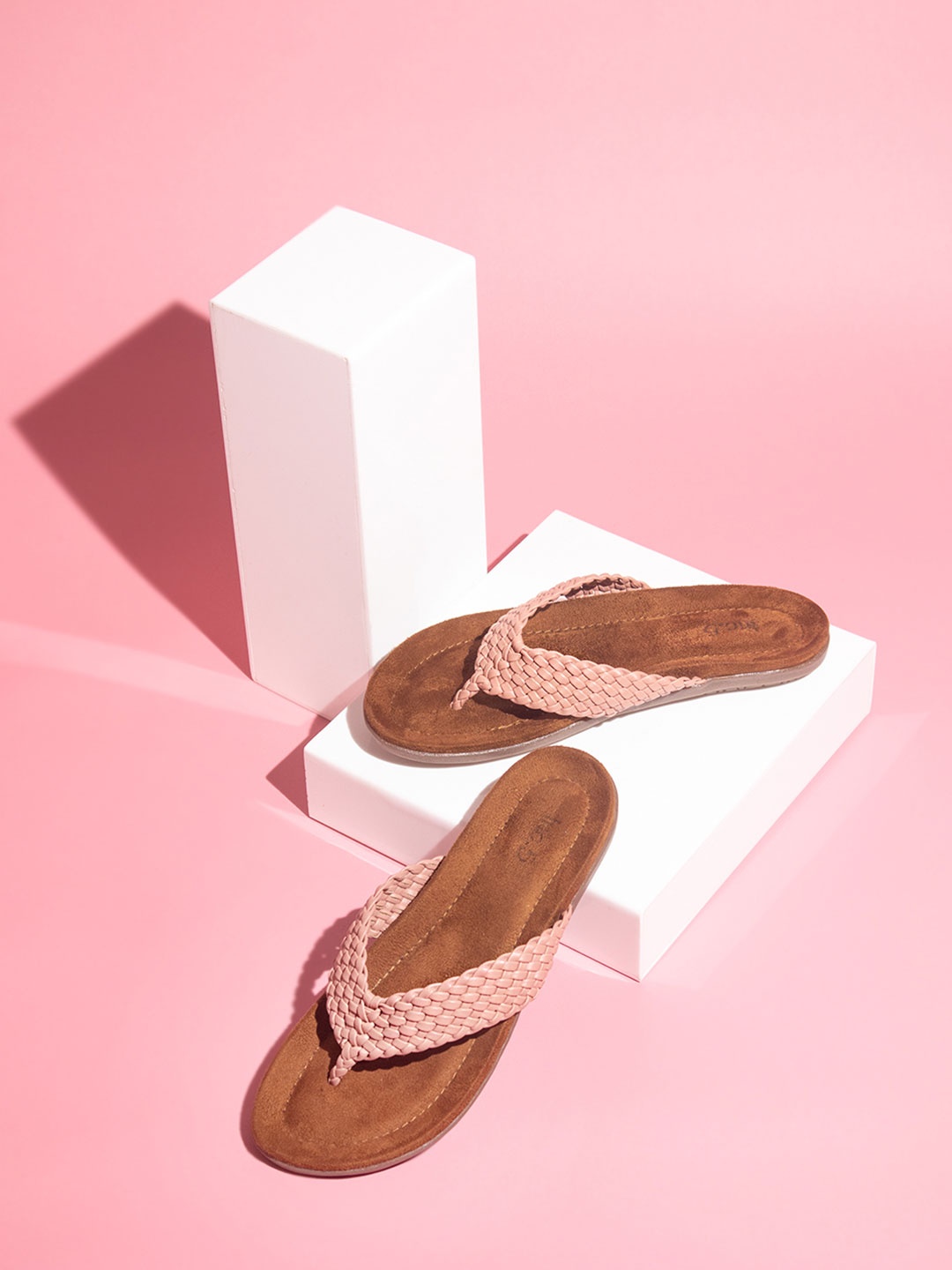 

Inc 5 Women Open Toe Flats with Laser Cuts, Peach