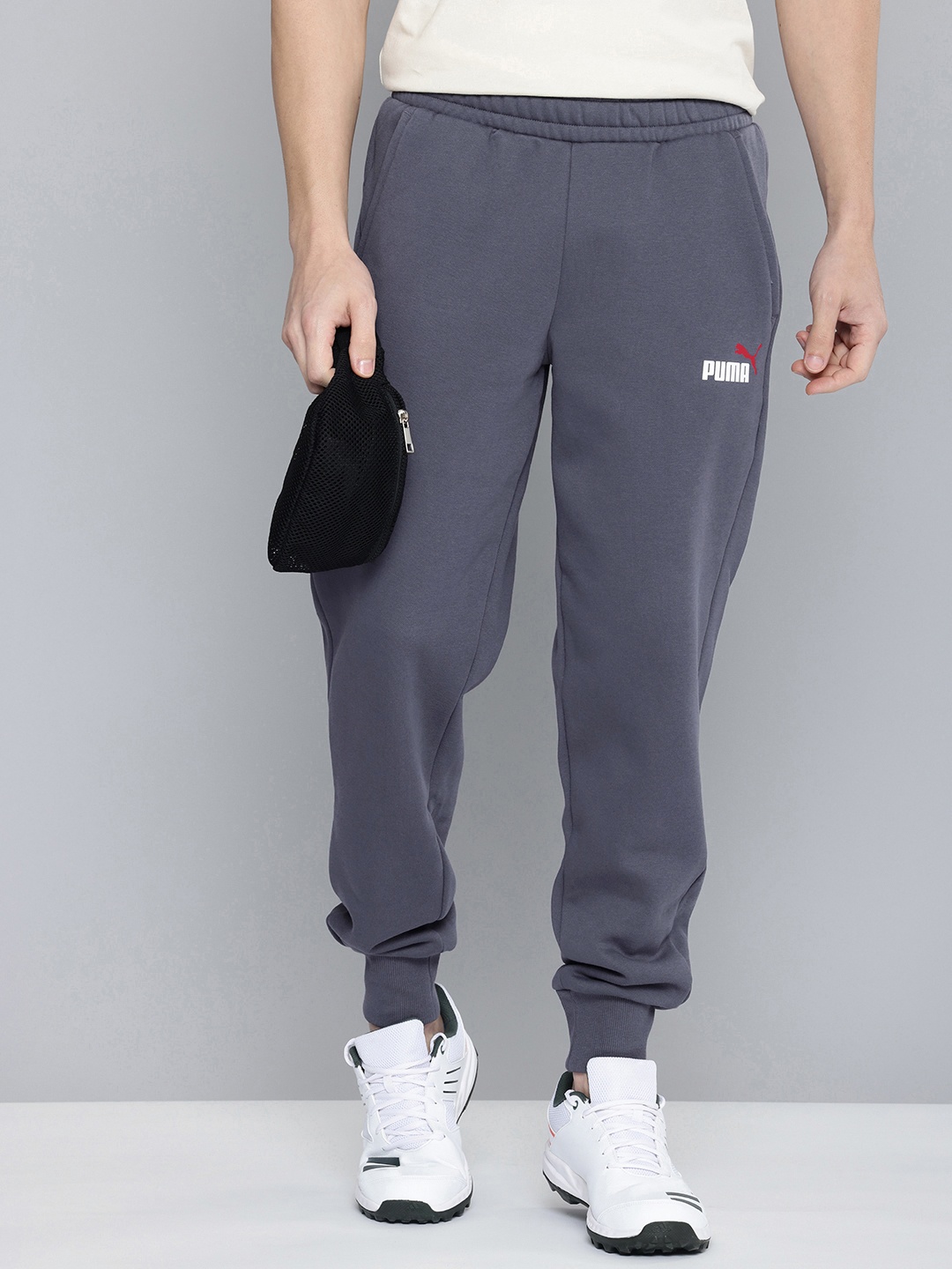 

Puma Men ESS Logo Knitted Outdoor Joggers, Grey