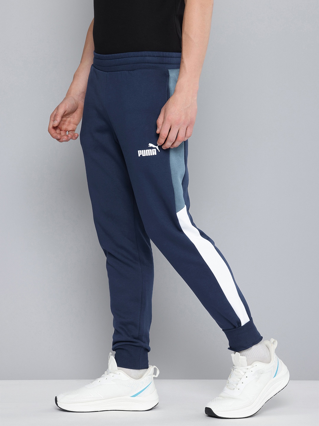 

Puma POWER Men Joggers, Blue