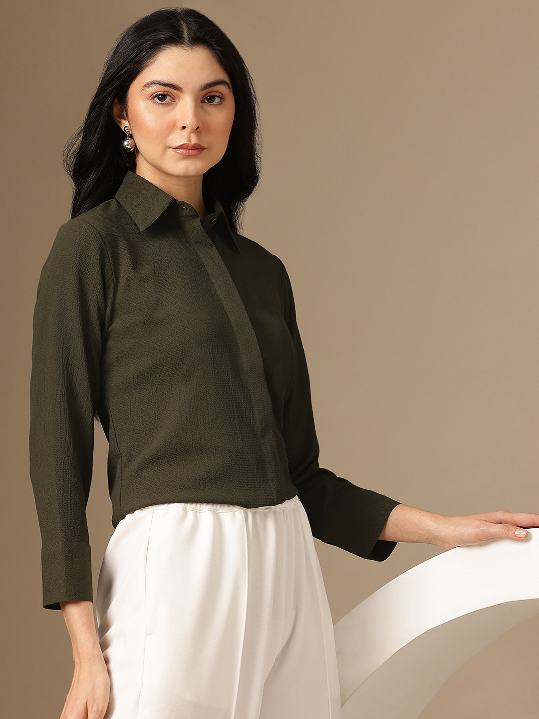

Chemistry Standard Formal Shirt, Olive