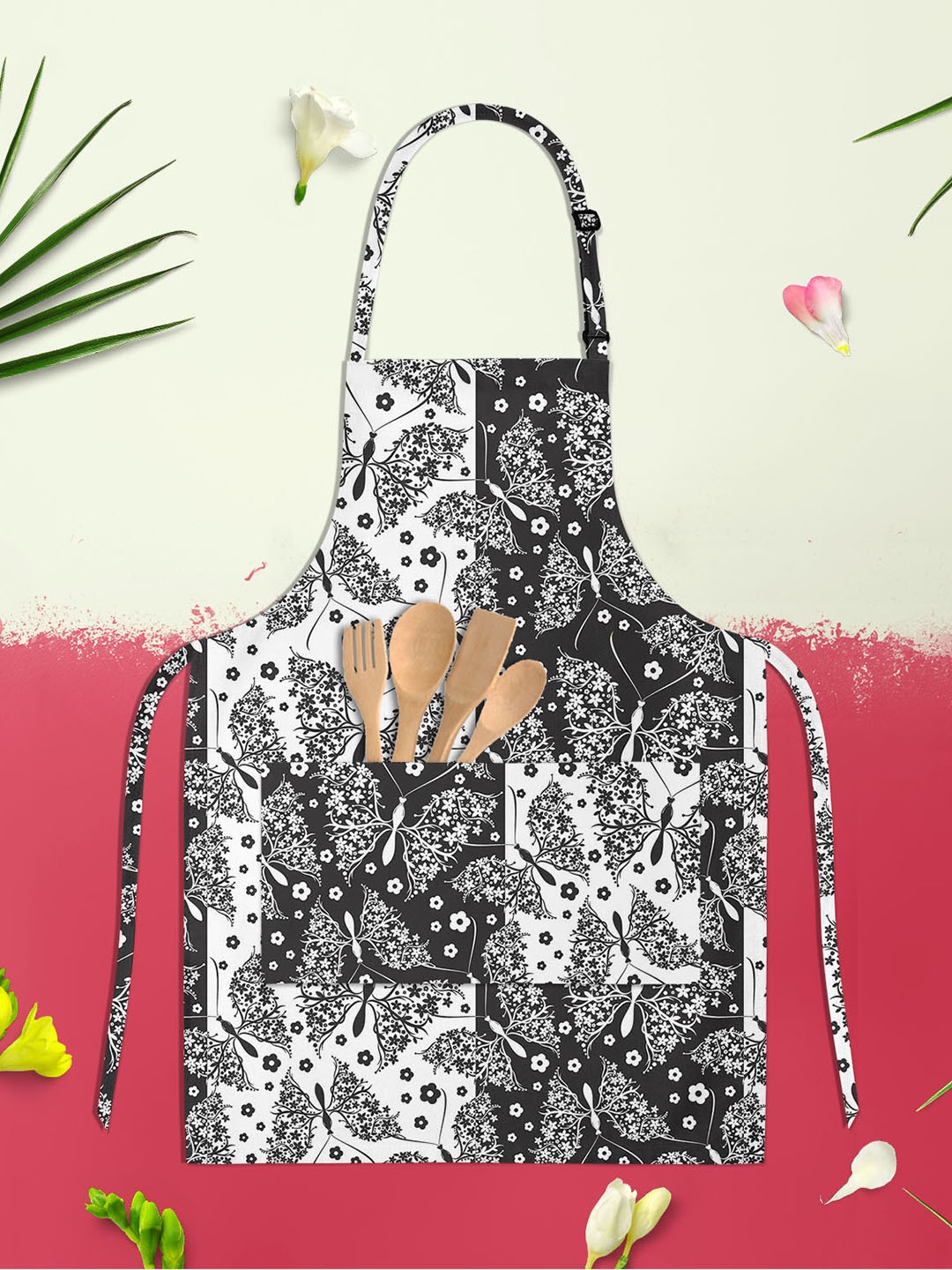

ArtzFolio Kids Black & White Printed Cotton Apron