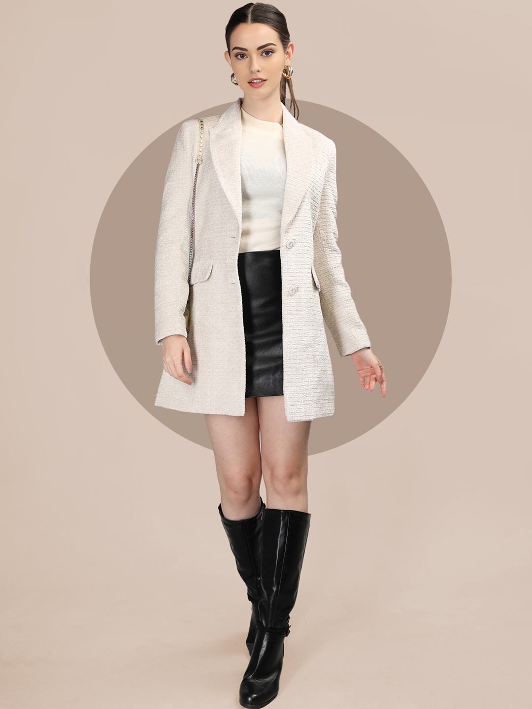 

The Roadster Lifestyle Co Women Notched Lapel Collar Single-Breasted Overcoat, Off white