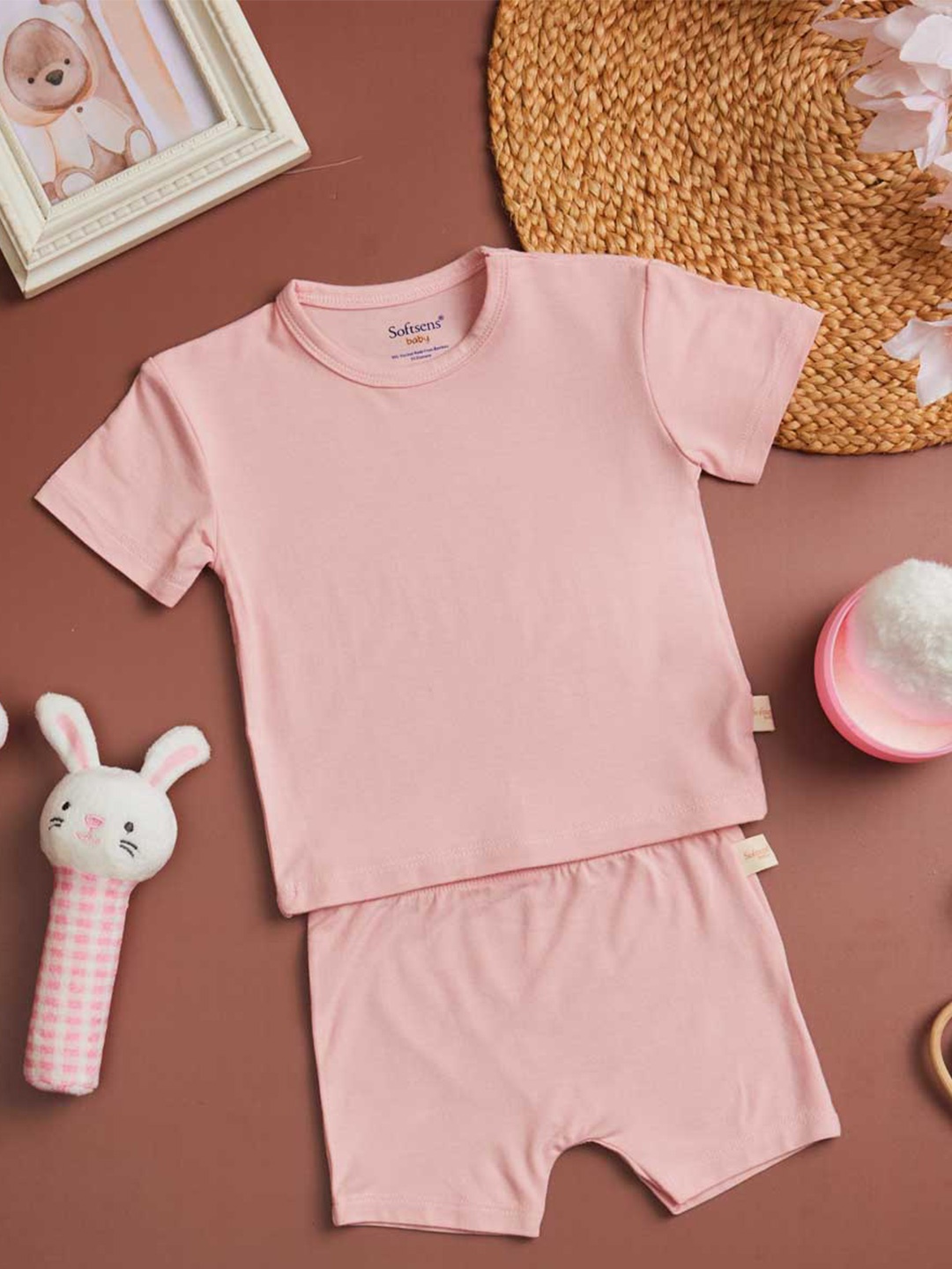 

Softsens Infants Short Sleeves Bamboo T-shirt With Shorts, Pink
