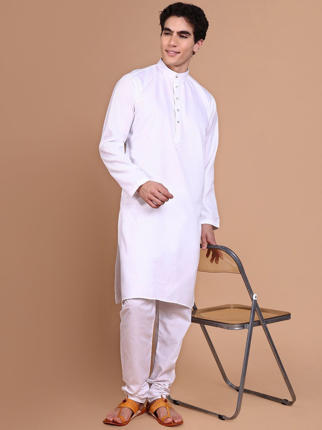 

SHOWOFF Mandarin Collar Straight Kurta with Trousers, White