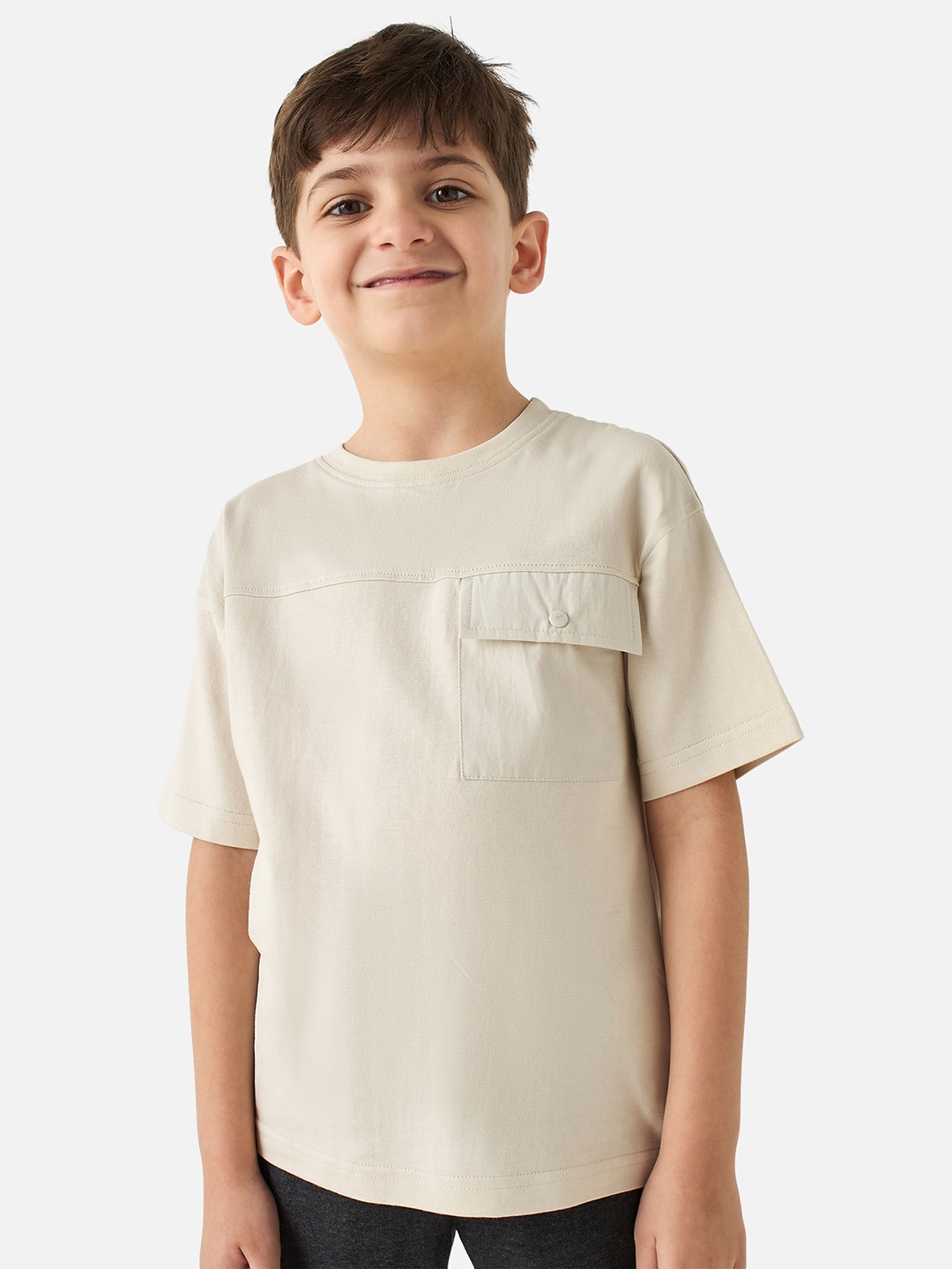 

Juniors by Babyshop Boys Solid Drop-Shoulder Sleeves Pockets Cotton Relaxed Fit T-shirt, Beige