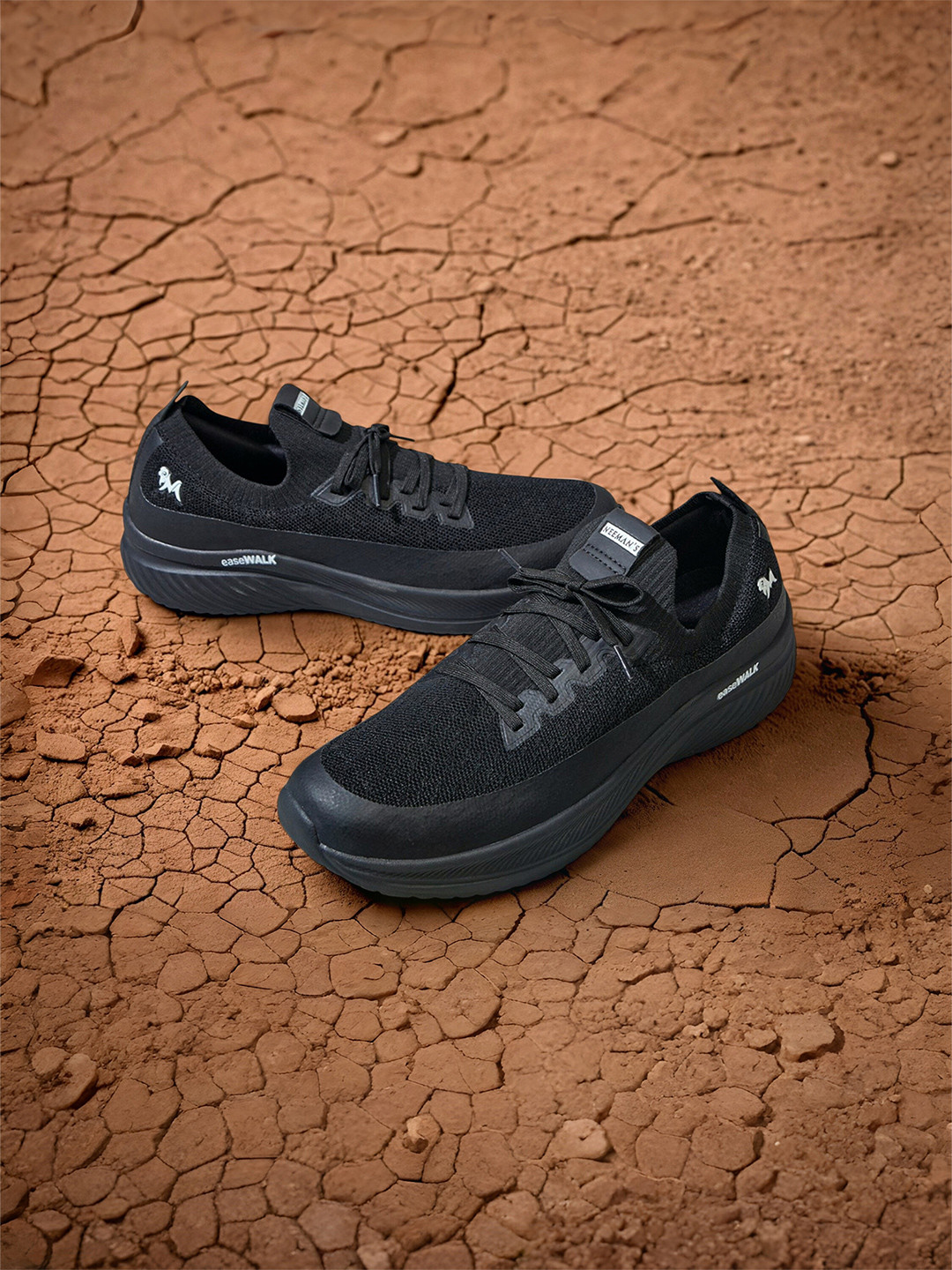 

NEEMANS Unisex Lace-Ups Round Toe Sneakers, Black