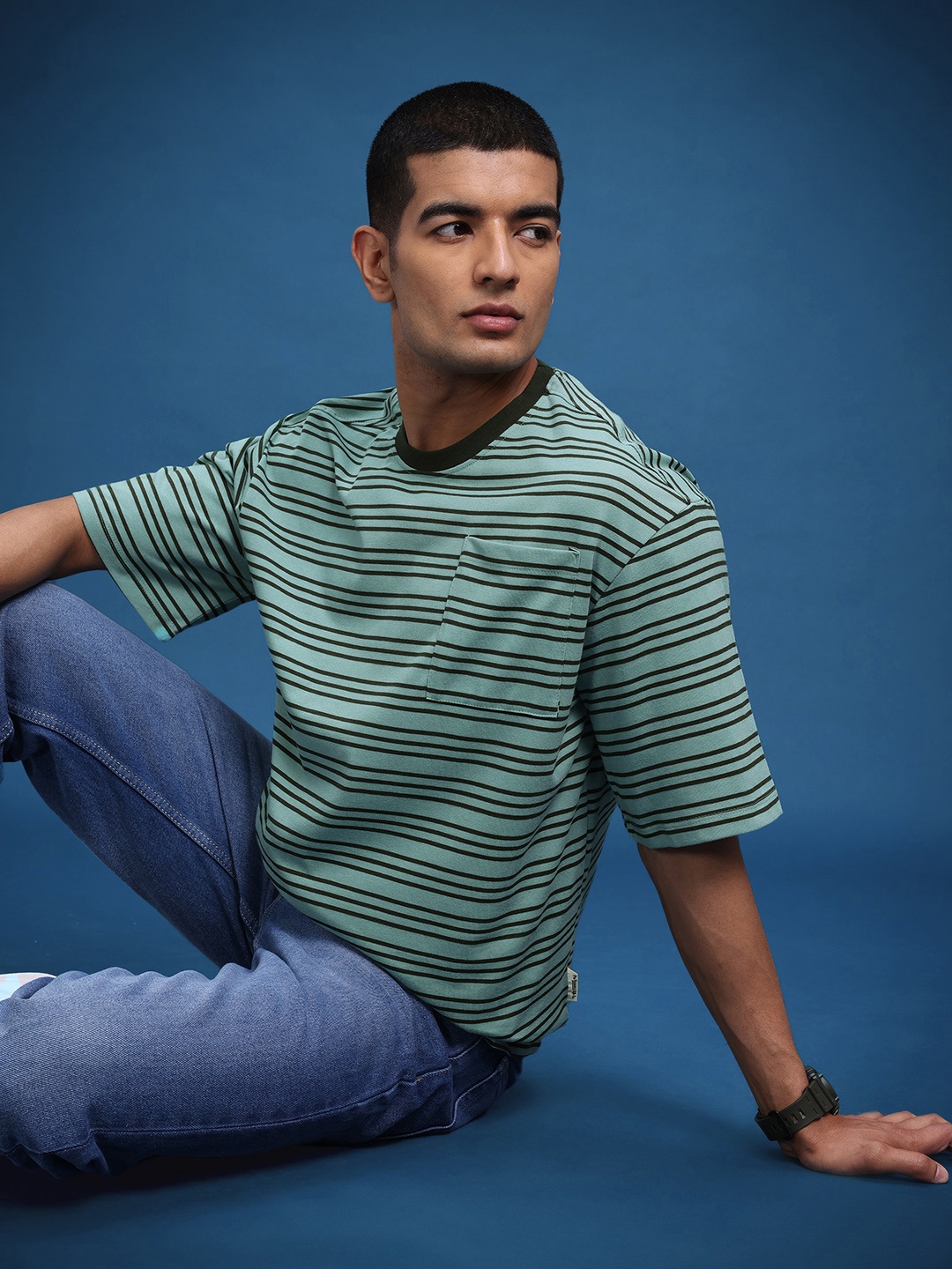 

The Roadster Life Co. Men Striped Relaxed Fit T-shirt, Green